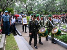 Pengabdian Panjang Almarhum Jenderal TNI (Purn.) Try Sutrisno untuk Bangsa dan Negara