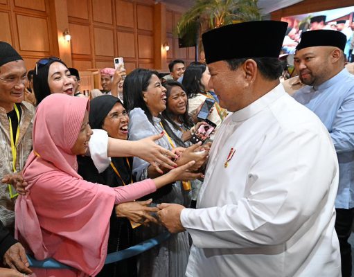 Presiden Prabowo Sapa Ribuan Warga dalam Gelar Griya 1447 H di Istana