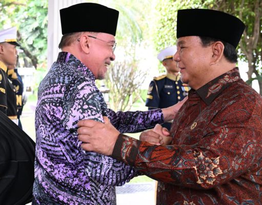 Hangatnya Silaturahmi Lebaran hingga Bahasan Geopolitik Warnai Pertemuan Presiden Prabowo dan PM Anwar