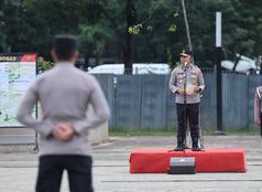 Wakapolda PMJ Minta Personel Layani Warga Secara Humanis di Pasar Murah Monas