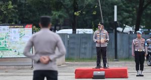 Wakapolda PMJ Minta Personel Layani Warga Secara Humanis di Pasar Murah Monas