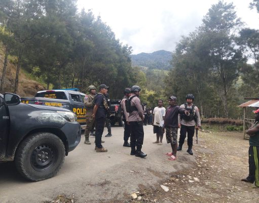 Satgas Damai Cartenz dan Polres Lanny Jaya Patroli Sambangi Warga, Jamin Rasa Aman Masyarakat