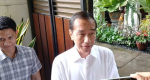 Jokowi Akan Hadir Malam Ini, Prabowo Undang Mantan Presiden ke Istana