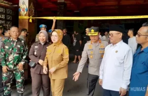 Diduga Salahgunakan Izin Etanol, Pabrik Ciu Ilegal Disegel Polisi dan Satpol PP