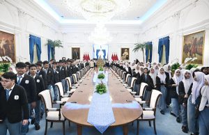 Presiden Buka Istana Kepresidenan untuk Generasi Muda, Melalui Istana untuk Anak Sekolah