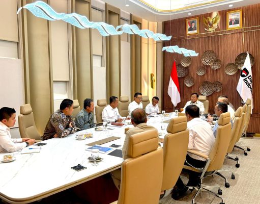 Presiden Prabowo Gelar Ratas Terbatas Akselerasi Program Strategis Nasional Usai Lawatan Eropa
