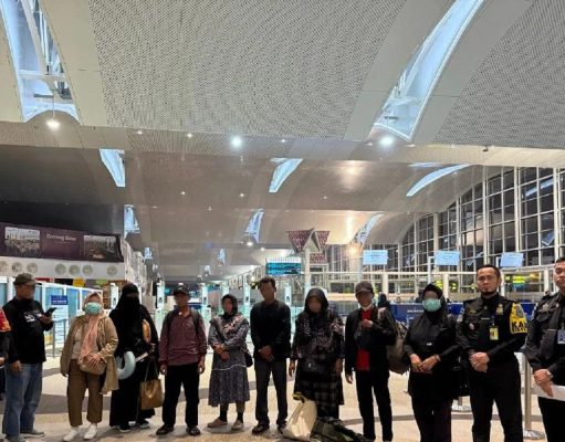 Pemerintah Imbau Masyarakat Tak Tergiur Tawaran Haji tanpa Antre