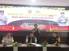 Gunakan Topeng Lionel Messi saat Beraksi Empat WNA Terlibat Sindikat Pencurian di Bogor Ditangkap