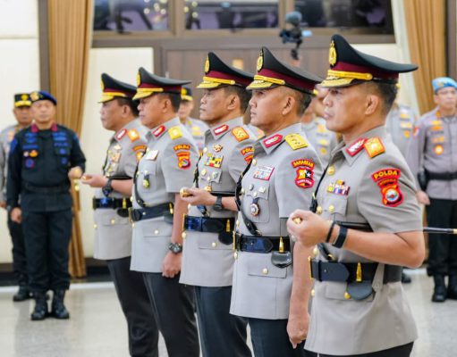 Kapolri Pimpin Pelantikan dan Sertijab Sejumlah PJU Mabes Polri dan Kapolda