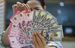 Rabu Pagi Rupiah Melemah Jadi Rp17.743 per Dolar AS