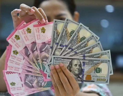 Rabu Pagi Rupiah Melemah Jadi Rp17.743 per Dolar AS