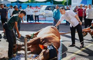 Polres Bogor Salurkan 53 Hewan Kurban ke Masyarakat