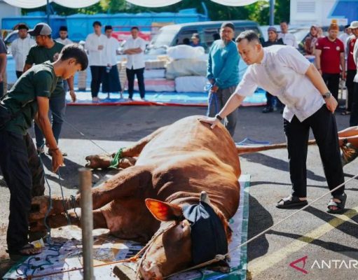 Polres Bogor Salurkan 53 Hewan Kurban ke Masyarakat