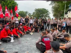 Wakapolda Sumbar Pastikan Usut Tuntas Aktor Intelektual Tambang Ilegal saat Temui Massa GMNI
