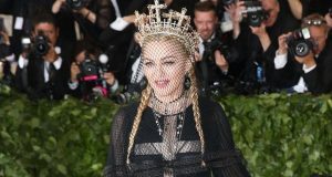 Cerita Madonna Sebab film Biografinya Batal Diproduksi