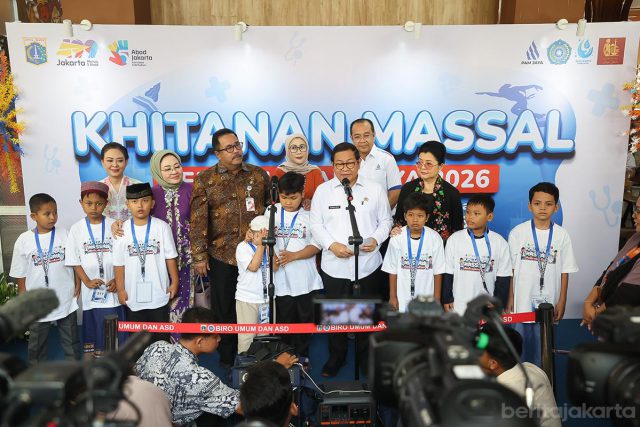 Pecahkan Rekor MURI, 2.445 Anak Ikuti Khitanan Massal PAM Jaya