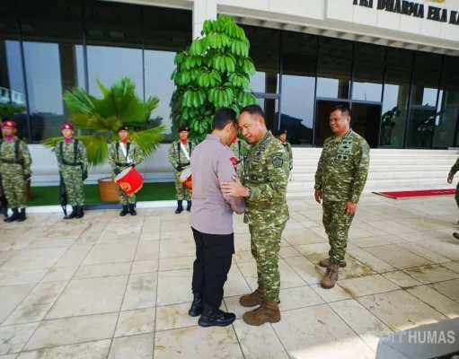 Kapolri Silaturahmi dengan Panglima TNI di Mabes TNI, Perkuat Soliditas TNI-Polri