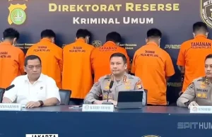 Delapan Tersangka Buzzer Penyebar Hoaks Diamankan, Uang Tunai Rp220 Juta Disita
