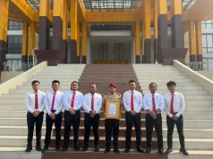 8 Personel Polres Kampar Diganjar Penghargaan