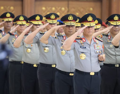 Polri Laksanakan Kenaikan Pangkat 87 Perwira Tinggi, Empat Perwira Raih Bintang Tiga