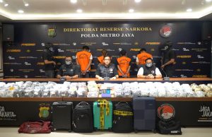 Polda Metro Ungkap Peredaran Etomide Jaringan Internasional Sebanyak 8.698 Catridge