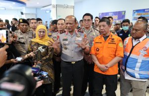 Kapolda Jatim Sampaikan Duka atas Kecelakaan Kapal Laut di Perairan Sumenep, Pencarian Korban Hilang Terus Dilakukan