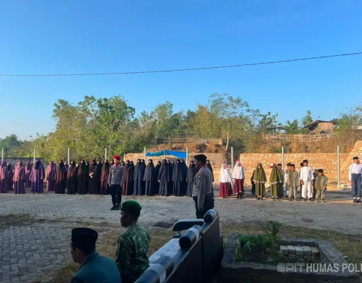 Pesantren Al-Uswah Eks JI Bersama Santri Peringati HUT ke-81 RI Gemakan Semangat Merah Putih