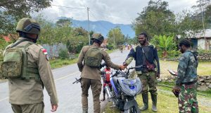 Satgas Kepolisian Ops Damai Cartenz Hadir Jaga Keamanan di Muara