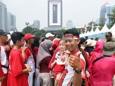 Ribuan Warga Nikmati Kemeriahan HUT Kemerdekaan RI di Kawasan Monas
