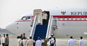 Bertolak ke Sumatra, Presiden Prabowo Kembali Turun Langsung Tangani Karhutla