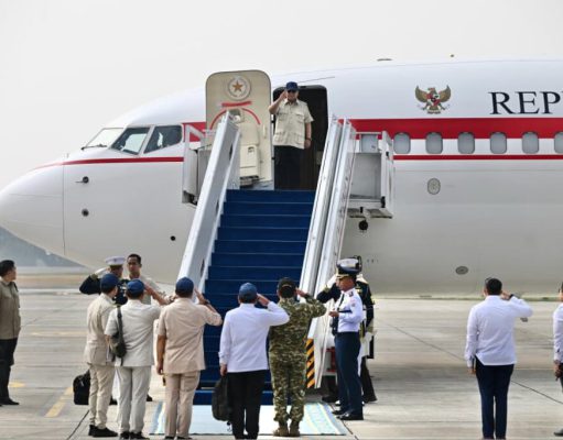 Bertolak ke Sumatra, Presiden Prabowo Kembali Turun Langsung Tangani Karhutla