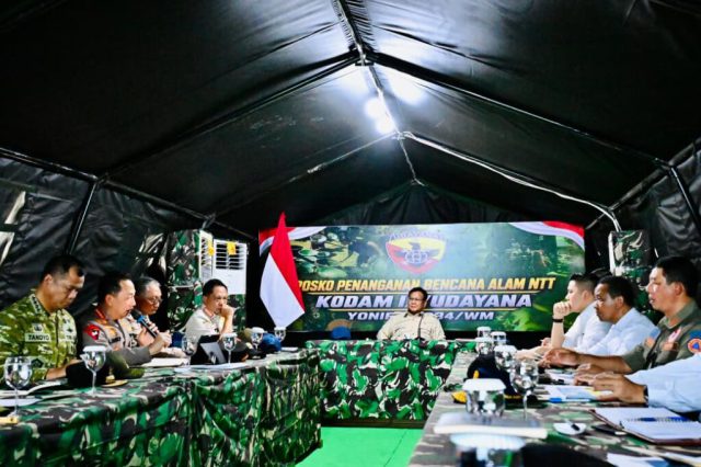 Presiden-Prabowo-Pimpin-Rapat-Penanganan-Gempa-dan-Pemulihan-Wilayah-Terdampak-di-Nagekeo-1024x682