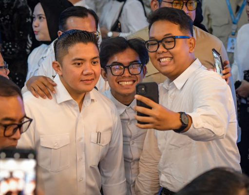 Program Magang Nasional 2026 Resmi Dibuka, Pemerintah Siapkan 150 Ribu Kesempatan bagi Lulusan Perguruan Tinggi Sekretaris Kabinet (Seskab) Teddy Indra Wijaya menghadiri dan membuka langsung kickoff pelaksanaan program Program Magang Nasional Tahun 2026 ini di Kementerian Ketenagakerjaan, Jakarta, Selasa, 11 Agustus 2026.