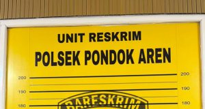 Polsek Pondok Aren Ungkap Kasus Penemuan Bayi Perempuan MD di Teras Klinik