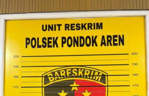 Polsek Pondok Aren Ungkap Kasus Penemuan Bayi Perempuan MD di Teras Klinik