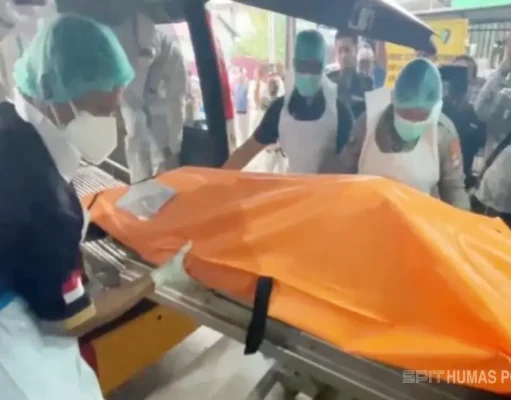 Tim DVI Polda Kalsel Identifikasi Jenazah Korban ke-10 Kapal Virgo Transport 8