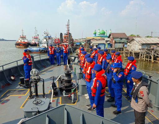 Tiga Kapal Polisi Diberangkatkan Perkuat Pencarian Operasi SAR KM Virgo Transport 8