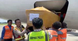 Jenazah ASN Jayawijaya Korban Penembakan KKB Diterbangkan ke Kupang