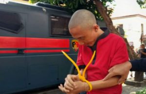 Polisi Gadungan Modus Minta Bantuan Warga yang Terdampak Kebakaran di Desa Adat Sade Ditangkap Polda NTB