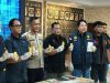 Dua WNA China Ditangkap Polisi Manado dan Gagalkan 16 Kg Emas Ilegal