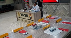 Polda Sulsel Bongkar 11 Modus Penipuan Online, 22 Orang Jadi Tersangka
