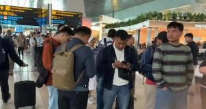 Akibat Semburan Abu Vulkanik Anak Krakatau 4 Bandara Ditutup Sementara