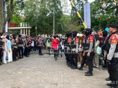 Antusiasme Warga Meriahkan Parade Rider MotoGP Mandalika, Polda NTB Perkuat Pengamanan