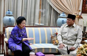 Sampaikan Duka atas Berpulangnya Guruh Soekarnoputra, Prabowo Bertakziah ke Kediaman Megawati,