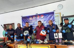 10 Kg Ganja dan Senjata Disita Polda Papua dalam Operasi Sarang Narkoba di Jayapura