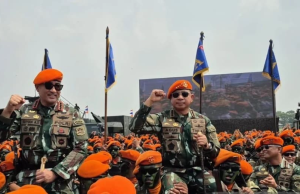 Perkuat Sinergi TNI-Polri, Kapolri Terima Penghargaan Warga Kehormatan Korpasgat