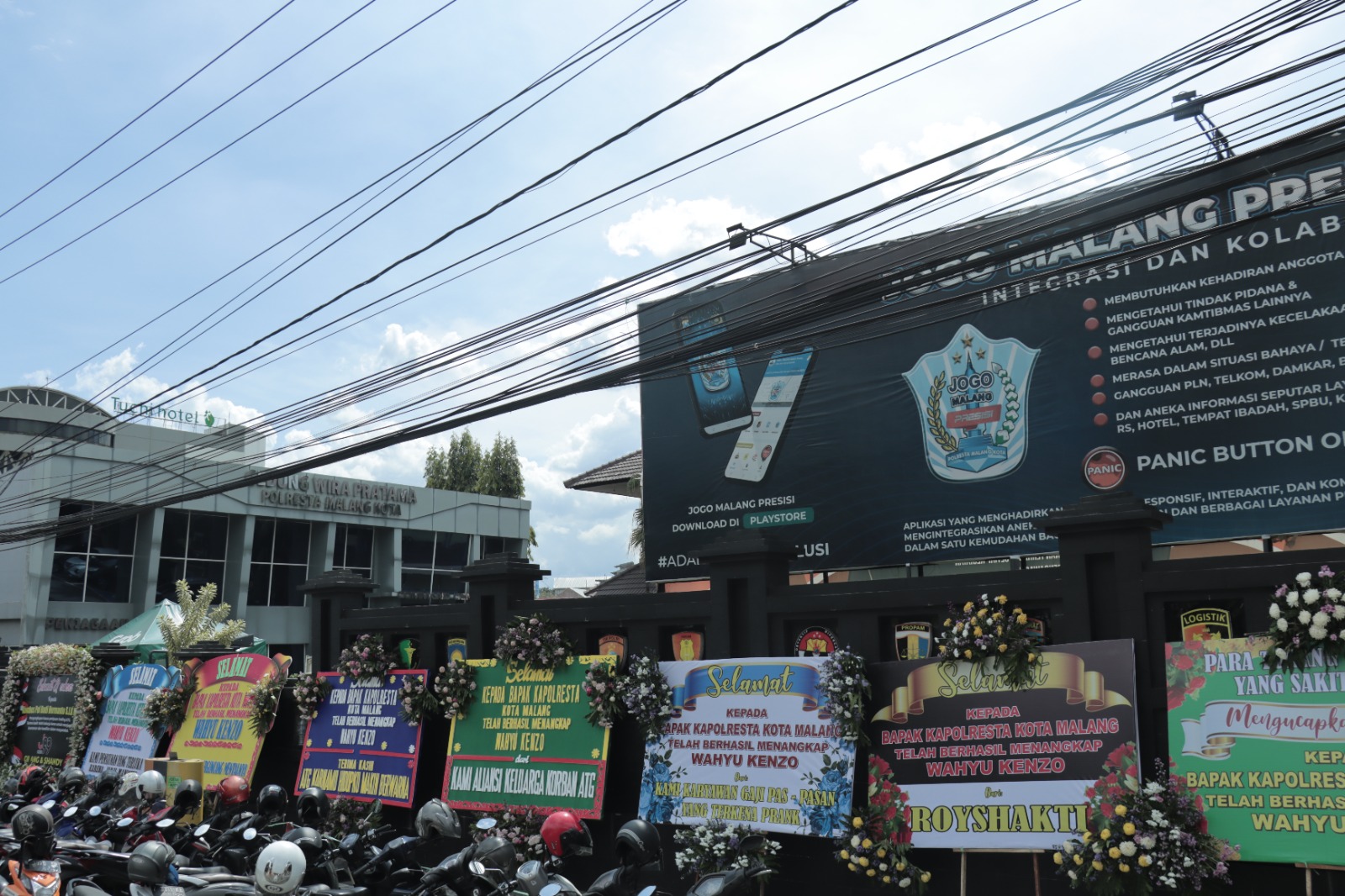 Polresta Malang Kota Dibanjiri Karangan Bunga Ucapan Terimakasih dan Apresiasi atas Ungkap Kasus ATG