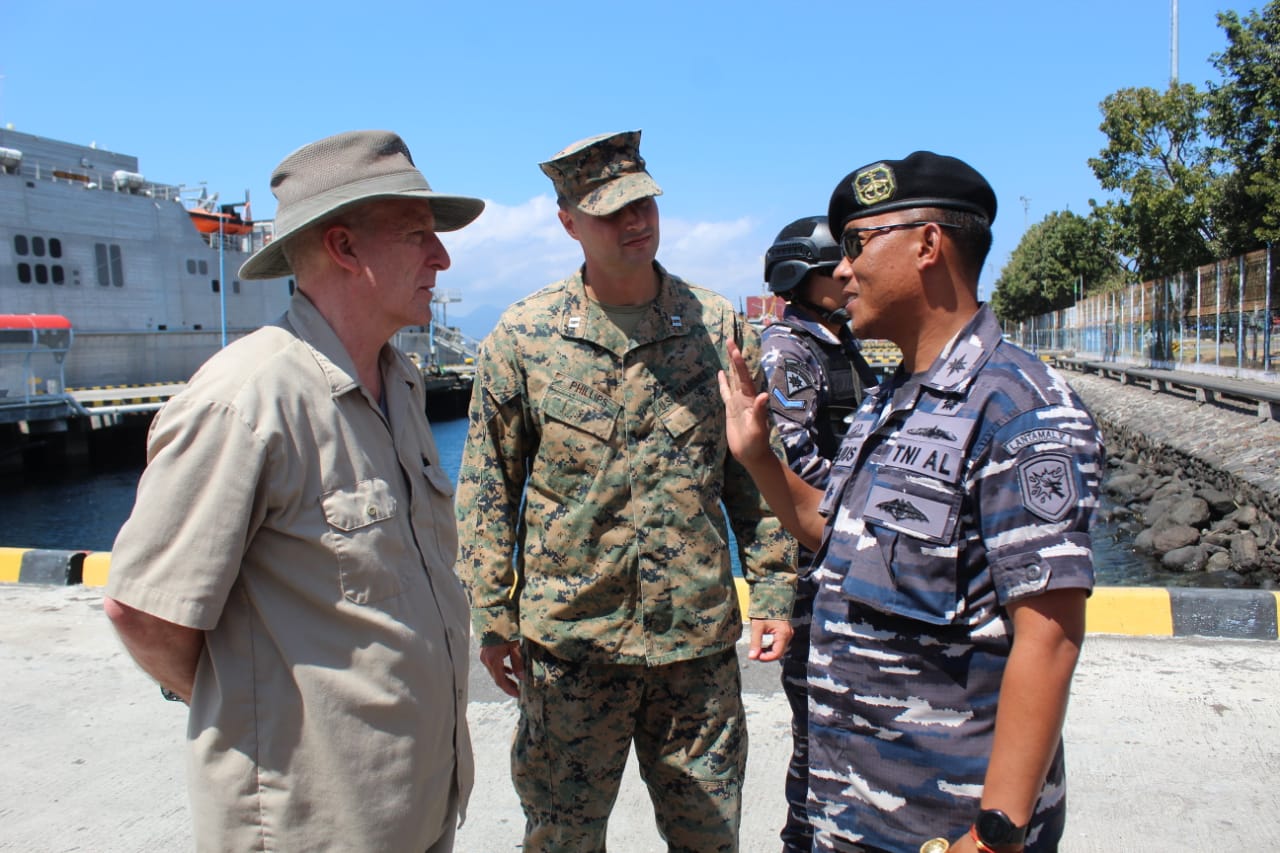 300719 Danlanal Banyuwangi Sambut Kedatangan USNS Fall River -4