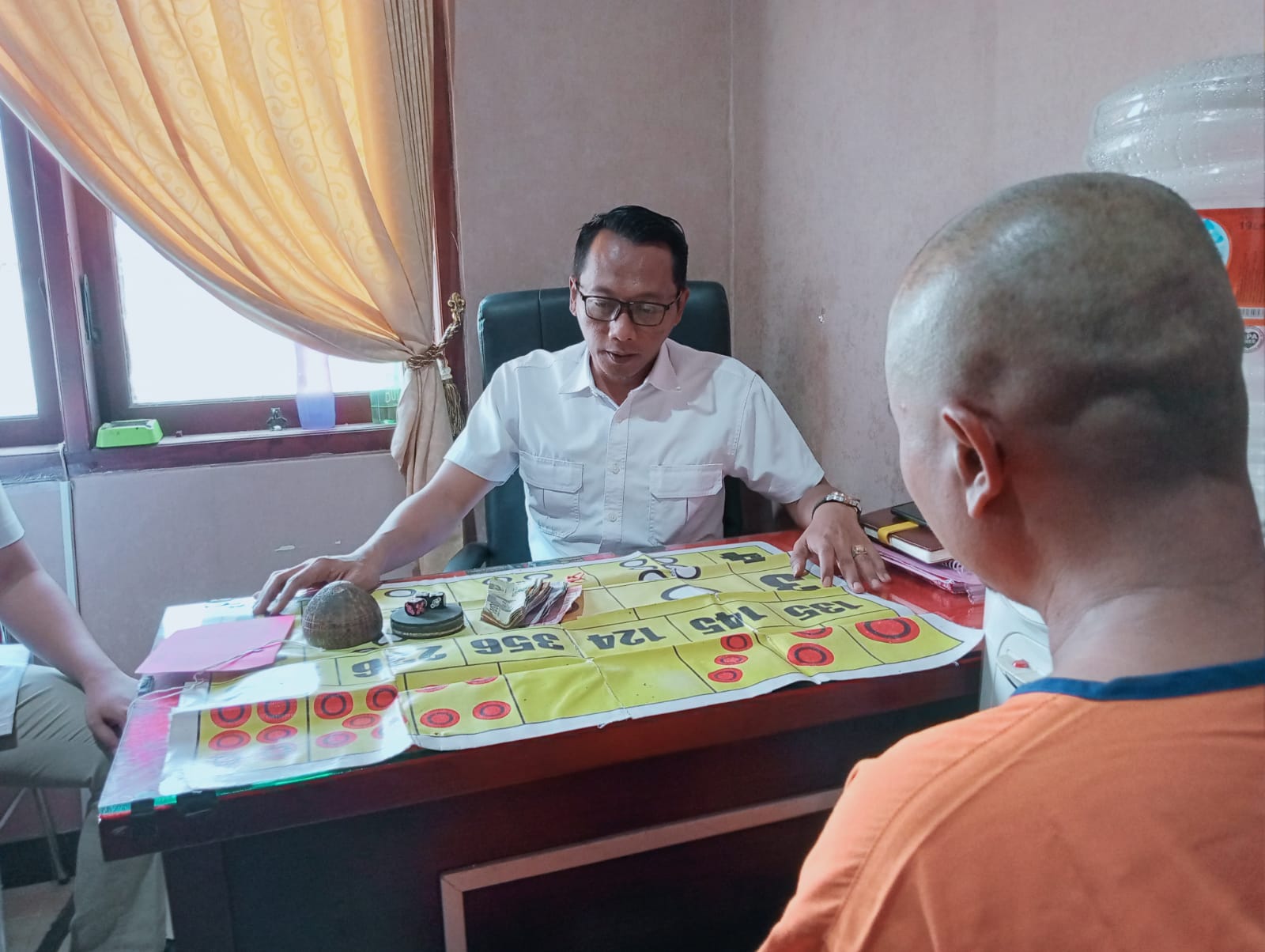 3163953c-ec47-4ceb-989b-2b6489b89598