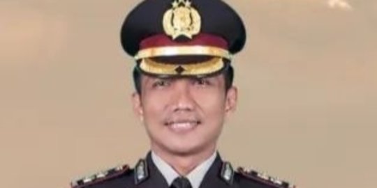 Kapolres Muara Enim AKBP Aris Dicopot Usai Viral Dugaan Perselingkuhan